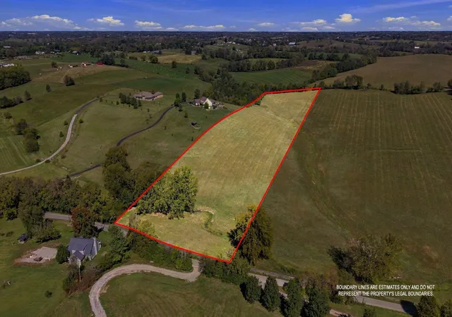 Photo 1 of Land for sale at 716 Elkin Sta Rd, Winchester, KY 40391 | MLS# 26028449 | Listing updated on 2026-10-14