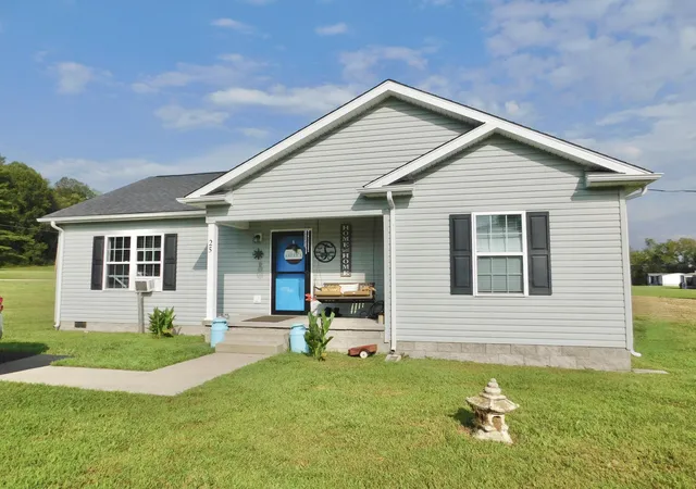 Photo 1 of Single family home for sale at 25 Winslow Dr, Clay City, KY 40312 | MLS# 26025903 | Listing updated on 2026-09-18