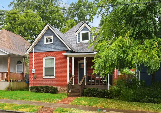 Photo 2 of Single family home for sale at 120 Rand Ave, Lexington, KY 40508 | MLS# 26025916 | Listing updated on 2026-10-15