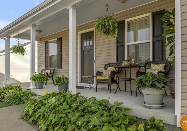 Photo 3 of Single family home for sale at 1909 Joseph Ct, Lawrenceburg, KY 40342 | MLS# 26025923 | Listing updated on 2026-10-13