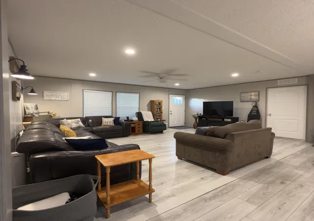 Photo 3 of Single family home for sale at 7440 Bybee Rd, Winchester, KY 40391 | MLS# 26029059 | Listing updated on 2026-10-22
