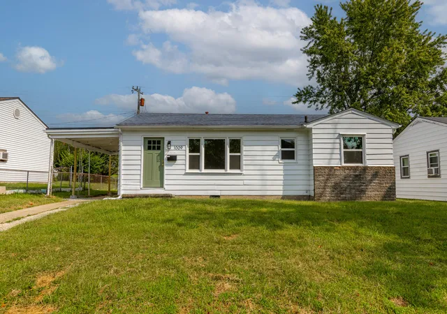 Photo 3 of Single family home for sale at 1009 Hudson Ave, Lexington, KY 40511 | MLS# 26025992 | Listing updated on 2026-10-13