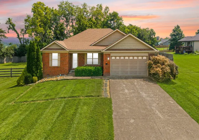 Photo 1 of Single family home for sale at 117 Fireside Dr, Richmond, KY 40475 | MLS# 26025971 | Listing updated on 2026-09-21