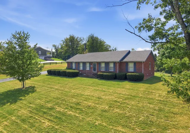 Photo 1 of Single family home for sale at 3631 Danville Rd, Lancaster, KY 40444 | MLS# 26025995 | Listing updated on 2026-10-13