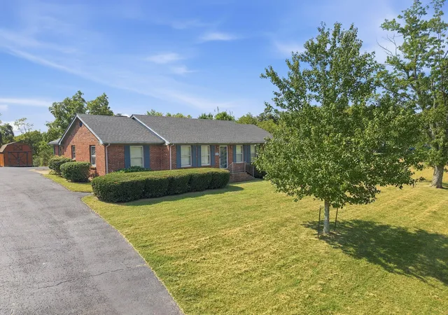 Photo 3 of Single family home for sale at 3631 Danville Rd, Lancaster, KY 40444 | MLS# 26025995 | Listing updated on 2026-10-13