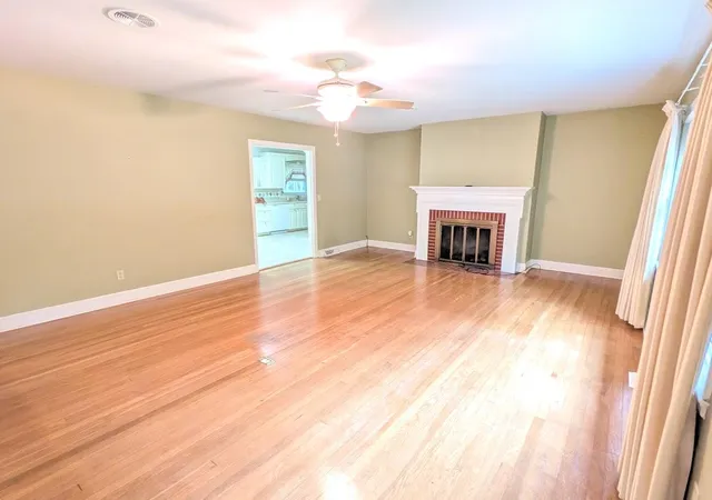 Photo 2 of Sale Pending at 1479 N Forbes Rd, Lexington, KY 40511 | MLS# 26026146 | Listing updated on 2026-10-13