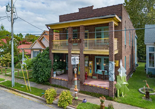 Photo 1 of Multi family home for sale at 514 N 7th Street, Paducah, KY 42001 | MLS# 26026251 | Listing updated on 2026-09-23