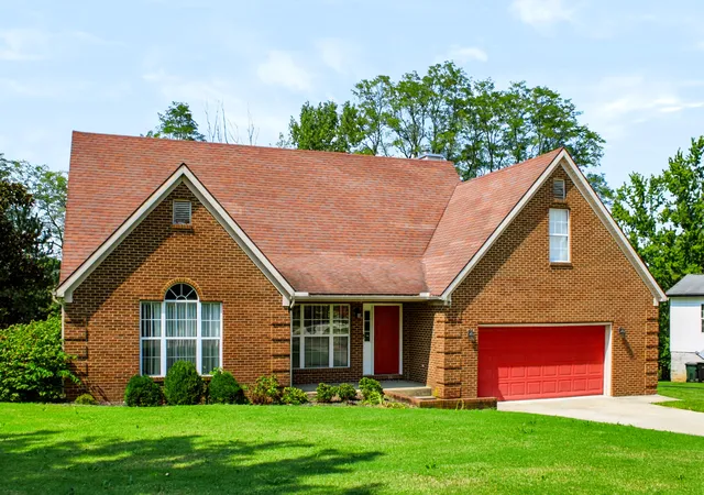 Photo 2 of Sale Pending at 2007 Longview Dr, Georgetown, KY 40324 | MLS# 26025999 | Listing updated on 2026-10-13