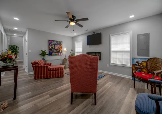Photo 3 of Sale Pending at 714 Florida St, Lexington, KY 40508 | MLS# 26026025 | Listing updated on 2026-10-20
