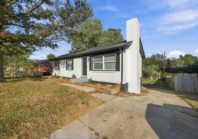 Photo 1 of Single family home for sale at 4028 Foxe Basin Rd, Lexington, KY 40515 | MLS# 26028951 | Listing updated on 2026-10-20