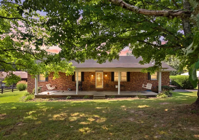 Single family home for sale at 1300 Hurst School Rd, Mc Kee, KY 40447 | MLS# 26026078