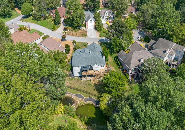 Photo 2 of Single family home for sale at 125 Forest View Cvs, Paducah, KY 42003 | MLS# 26028159 | Listing updated on 2026-10-21