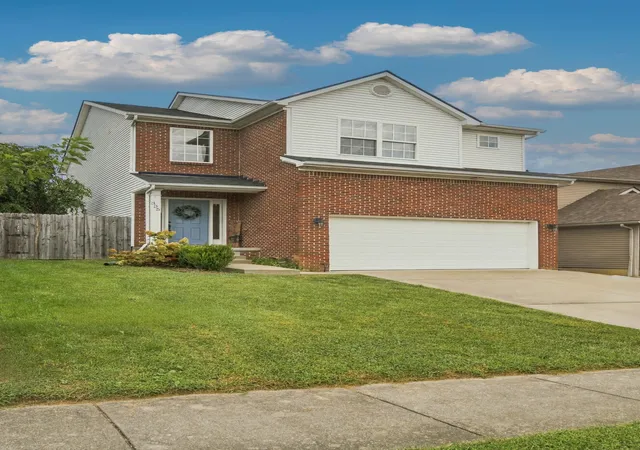 Photo 2 of Single family home for sale at 335 Newcastle Ln, Winchester, KY 40391 | MLS# 26026107 | Listing updated on 2026-10-13