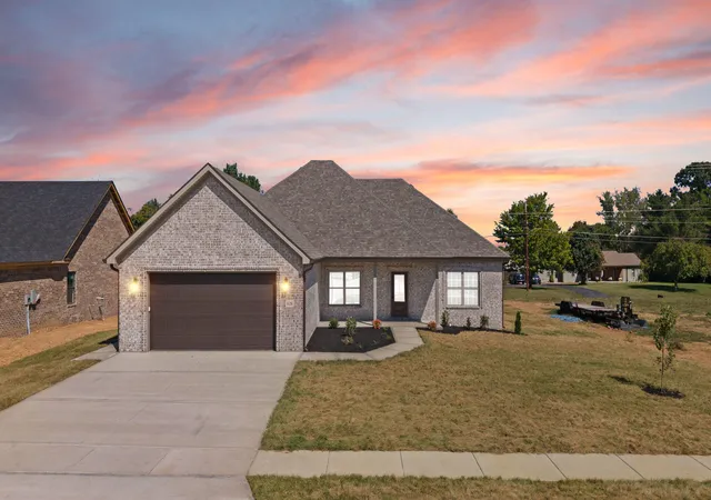 Photo 1 of Single family home for sale at 628 Comanche Dr, Richmond, KY 40475 | MLS# 26026106 | Listing updated on 2026-10-27