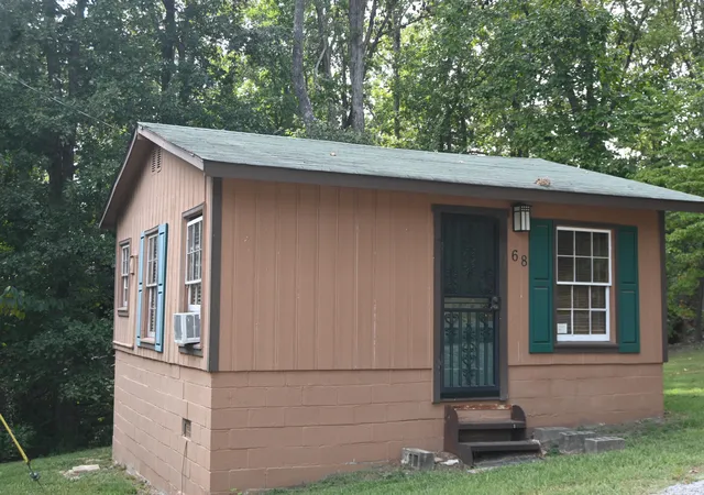Photo 1 of Single family home for sale at 68 Spicewood Ln, Benton, KY 42025 | MLS# 26026249 | Listing updated on 2026-09-22