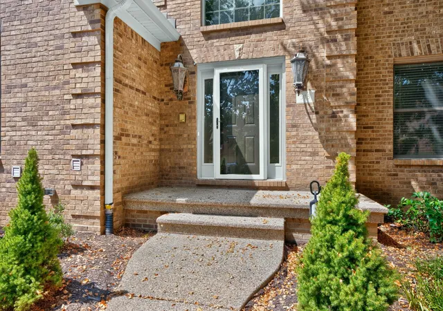 Photo 3 of Single family home for sale at 913 Belmere Dr, Lexington, KY 40509 | MLS# 26026168 | Listing updated on 2026-10-13