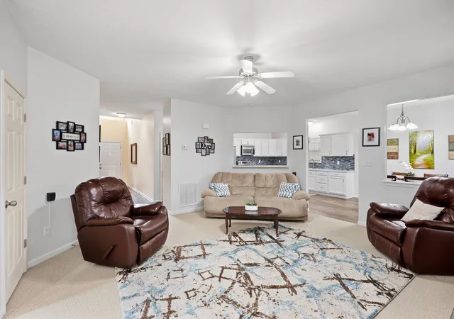 Photo 3 of Single family home for sale at 4536 Pebble Brk Cir, Lexington, KY 40509 | MLS# 26026188 | Listing updated on 2026-10-13