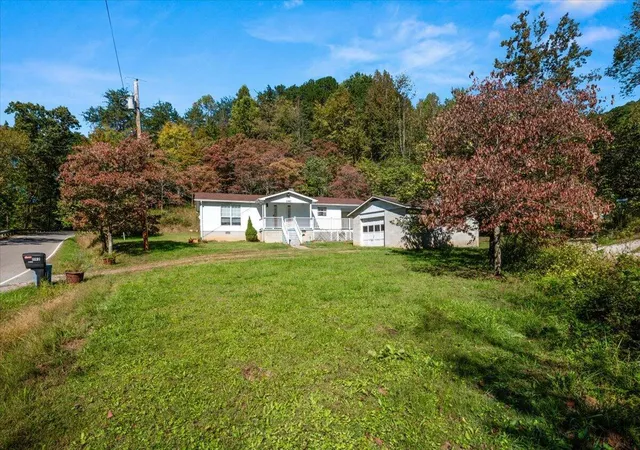 Photo 3 of Sale Pending at 1192 S Ky 3438, Cannon, KY 40923 | MLS# 26026274 | Listing updated on 2026-10-13