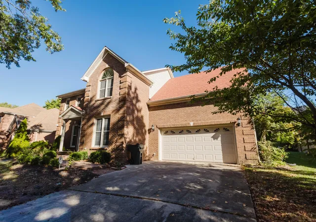 Photo 3 of Single family home for sale at 3757 Kenesaw Dr, Lexington, KY 40515 | MLS# 26027021 | Listing updated on 2026-10-22