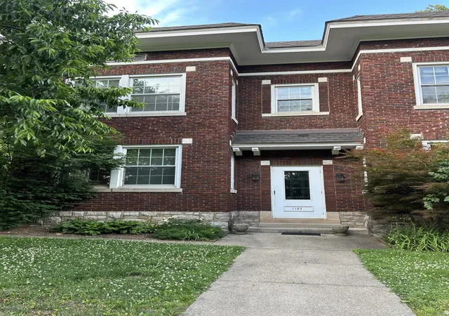 Photo 2 of Condo for sale at 1127 Richmond Rd #1, Lexington, KY 40502 | MLS# 26026313 | Listing updated on 2026-10-13