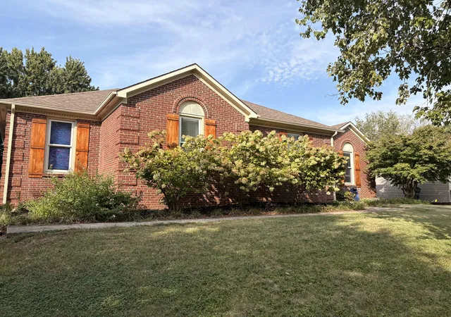 Photo 2 of Sale Pending at 1393 Copper Run Blvd, Lexington, KY 40514 | MLS# 26026346 | Listing updated on 2026-10-13