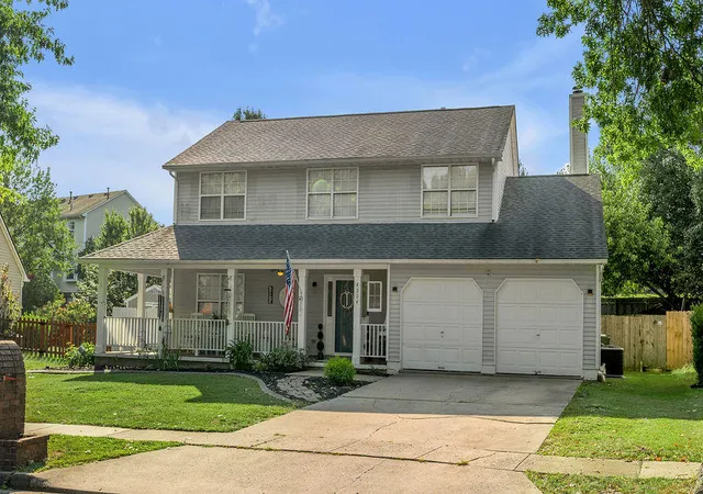 Photo 2 of Sale Pending at 4304 Stoneyhurst Pl, Lexington, KY 40514 | MLS# 26026334 | Listing updated on 2026-10-13