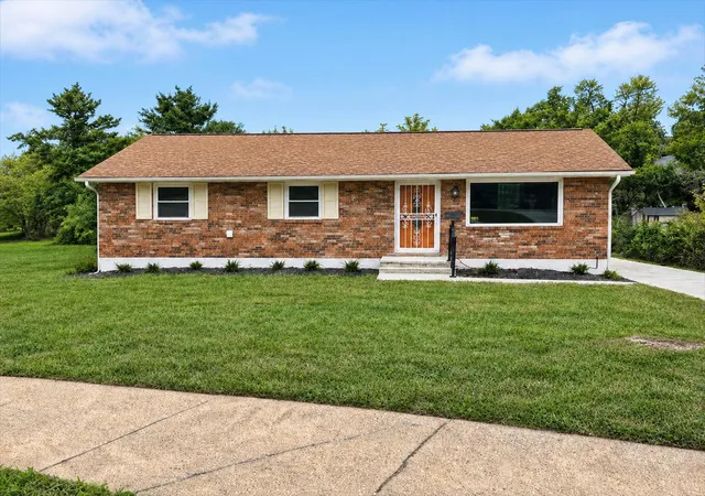 Photo 1 of Single family home for sale at 3633 Grace Dr, Lexington, KY 40517 | MLS# 26026930 | Listing updated on 2026-10-13