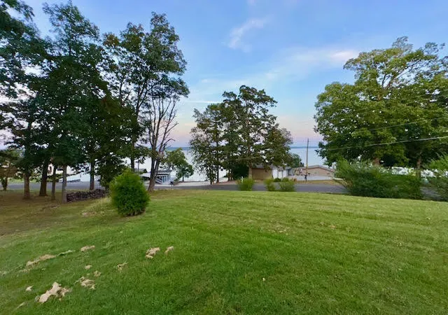 Photo 3 of Single family home for sale at 139 Sherwood Dr, Gilbertsville, KY 42044 | MLS# 26026496 | Listing updated on 2026-09-24