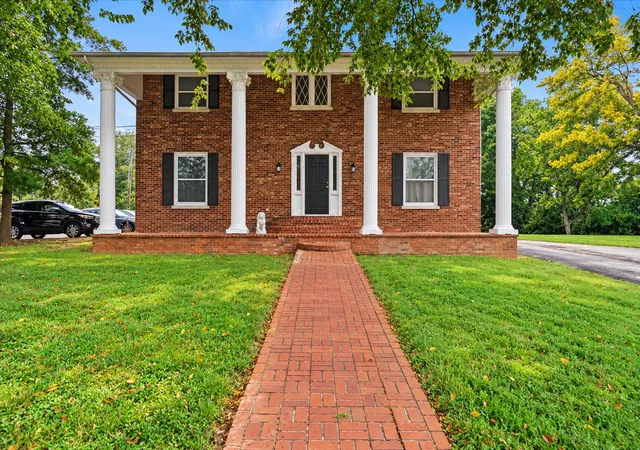 Photo 1 of Multi family home for sale at 328 Summit St, Richmond, KY 40475 | MLS# 26026433 | Listing updated on 2026-10-13
