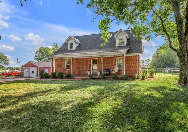Photo 1 of Single family home for sale at 215 Danville Loop 1 Rd, Nicholasville, KY 40356 | MLS# 26026498 | Listing updated on 2026-10-17