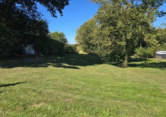 Photo 2 of Land for sale at 1109 1105 Woodlake Rd, Stamping Ground, KY 40379 | MLS# 26026392 | Listing updated on 2026-10-17