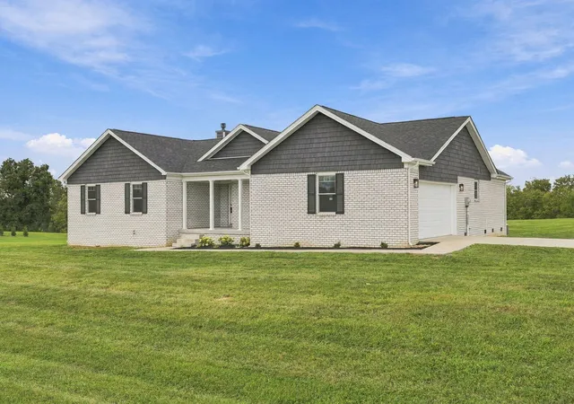 Photo 1 of Single family home for sale at 29 Serenity Ct, Cynthiana, KY 41031 | MLS# 26026482 | Listing updated on 2026-10-13