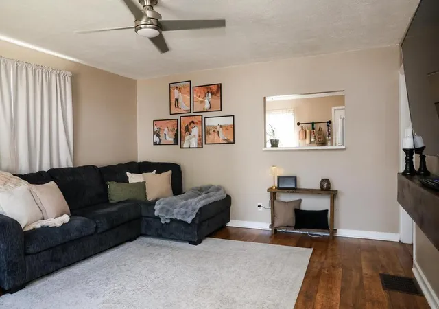 Photo 3 of Single family home for sale at 13 Summit Ave, Williamstown, KY 41097 | MLS# 26026465 | Listing updated on 2026-10-28