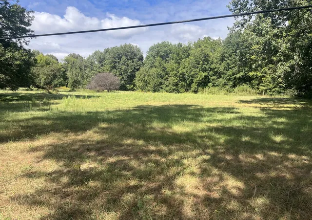 Photo 1 of Land for sale at 5875 Noble Rd, Paducah, KY 42001 | MLS# 26026478 | Listing updated on 2026-09-24