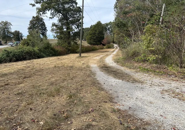 Photo 1 of Sale Pending at 271 Easy St, Nancy, KY 42544 | MLS# 26027012 | Listing updated on 2026-10-28