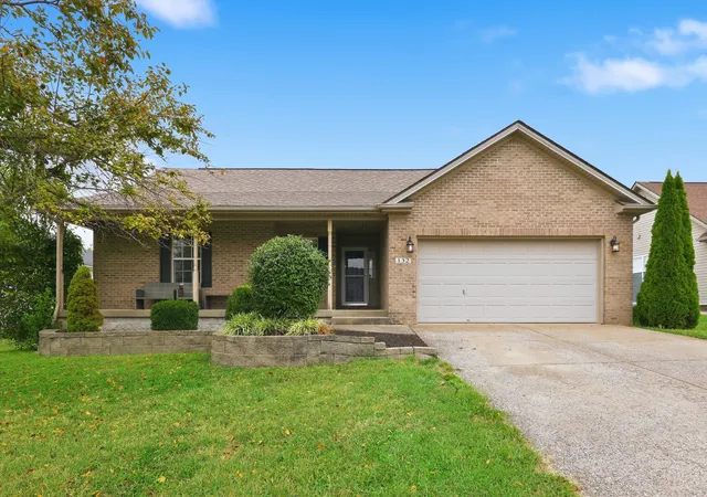 Photo 1 of Sale Pending at 132 Jahde Dr, Nicholasville, KY 40356 | MLS# 26026484 | Listing updated on 2026-10-13