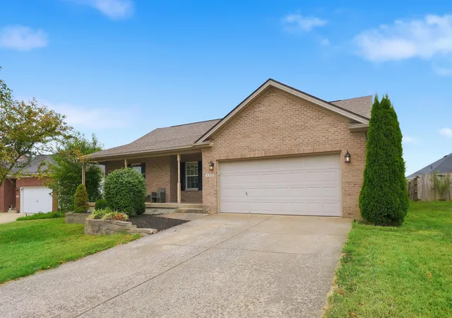 Photo 2 of Sale Pending at 132 Jahde Dr, Nicholasville, KY 40356 | MLS# 26026484 | Listing updated on 2026-10-13