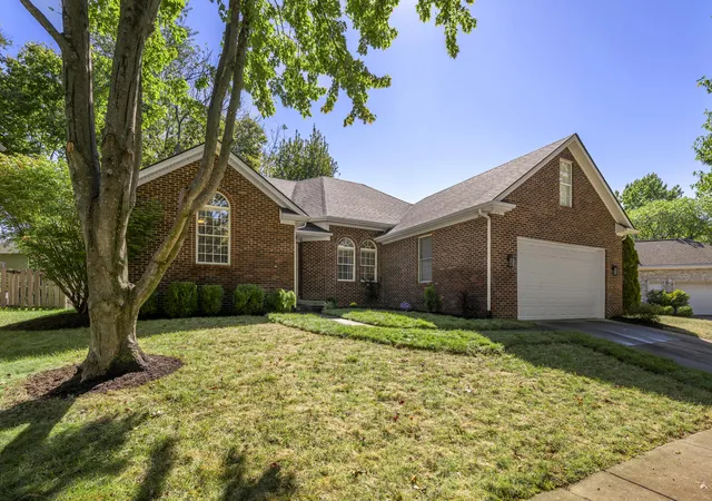 Photo 2 of Sale Pending at 3016 Old Fld Way, Lexington, KY 40513 | MLS# 26026907 | Listing updated on 2026-10-13