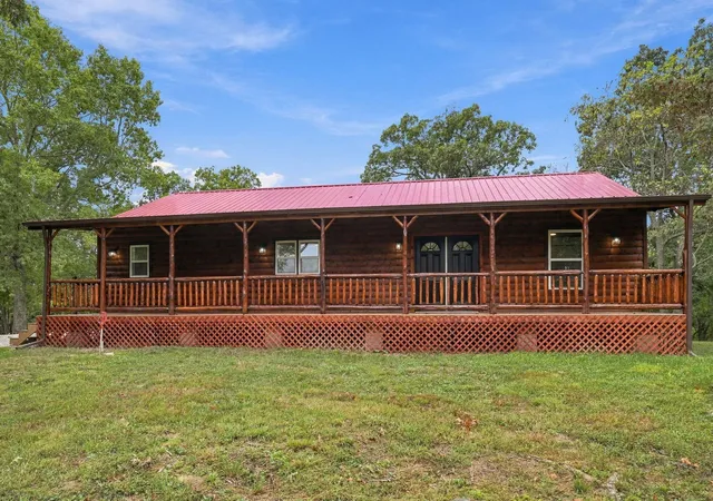 Photo 3 of Sale Pending at 509 Matthews Rd, Cynthiana, KY 41031 | MLS# 26026631 | Listing updated on 2026-10-13
