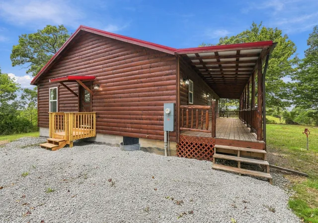 Photo 4 of Sale Pending at 509 Matthews Rd, Cynthiana, KY 41031 | MLS# 26026631 | Listing updated on 2026-10-13
