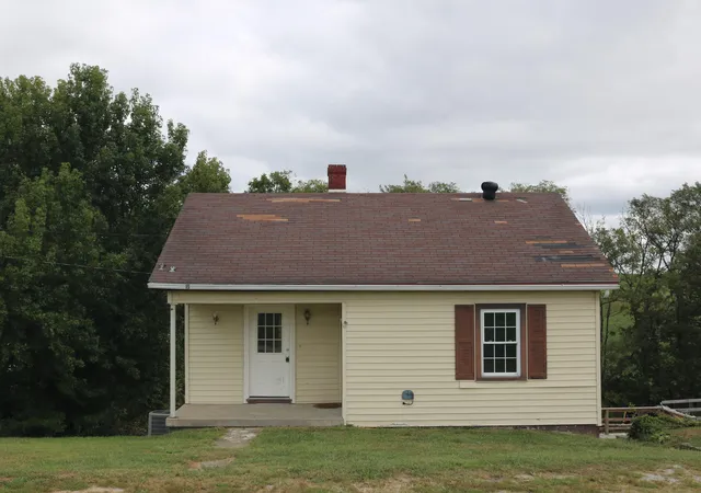 Photo 1 of Sale Pending at 3284 Moorefield Rd, Carlisle, KY 40311 | MLS# 26026540 | Listing updated on 2026-10-13
