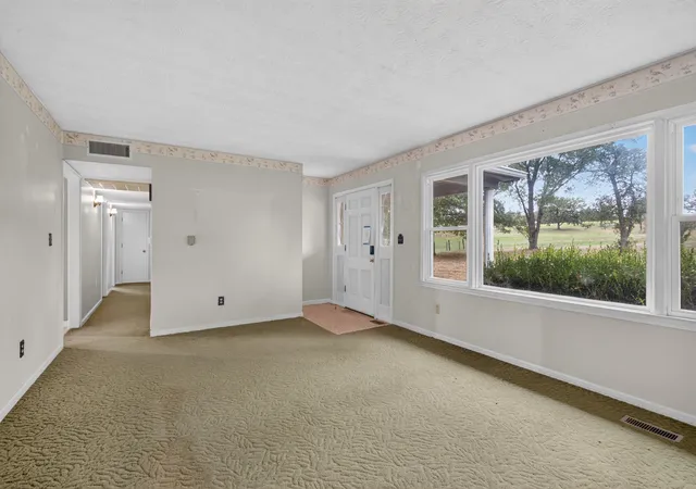 Photo 2 of Sale Pending at 5796 Us 62, Cynthiana, KY 41031 | MLS# 26026578 | Listing updated on 2026-10-13