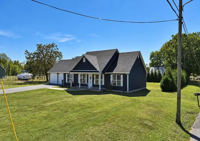 Photo 4 of Single family home for sale at 12 Kenzie Ln, Russell Springs, KY 42642 | MLS# 26028167 | Listing updated on 2026-10-13