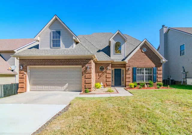Photo 1 of Single family home for sale at 4844 Clifford Cir, Lexington, KY 40515 | MLS# 26026604 | Listing updated on 2026-10-14