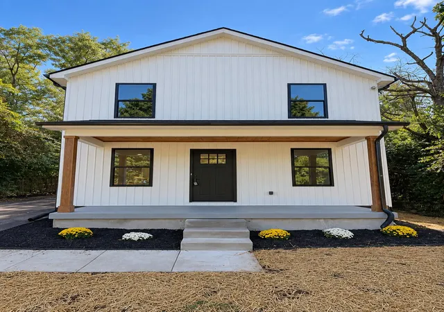 Photo 2 of Single family home for sale at 362 Preston Ave, Lexington, KY 40502 | MLS# 26026644 | Listing updated on 2026-10-15