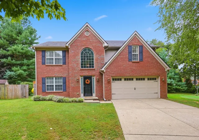Photo 3 of Sale Pending at 2108 Dresden Ct, Lexington, KY 40514 | MLS# 26026696 | Listing updated on 2026-10-13