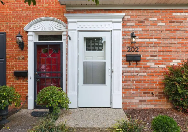 Photo 3 of Townhouse for sale at 202 Bruce Ct, Danville, KY 40422 | MLS# 26026694 | Listing updated on 2026-09-27