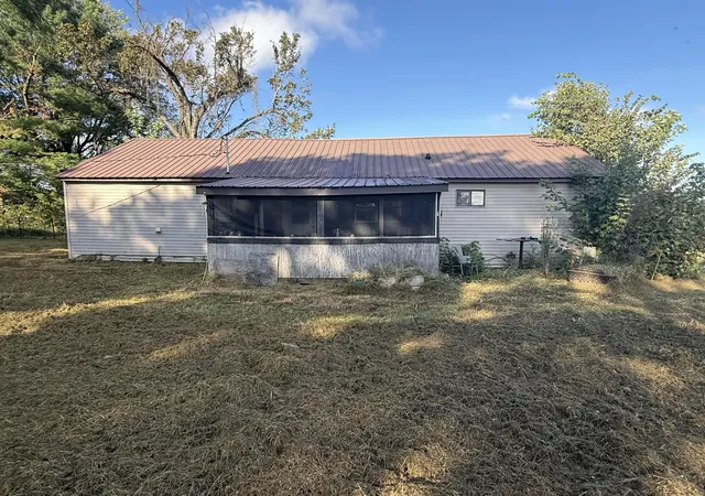 Photo 1 of Single family home for sale at 2498 Kentucky 307, Bardwell, KY 42023 | MLS# 26026932 | Listing updated on 2026-09-29