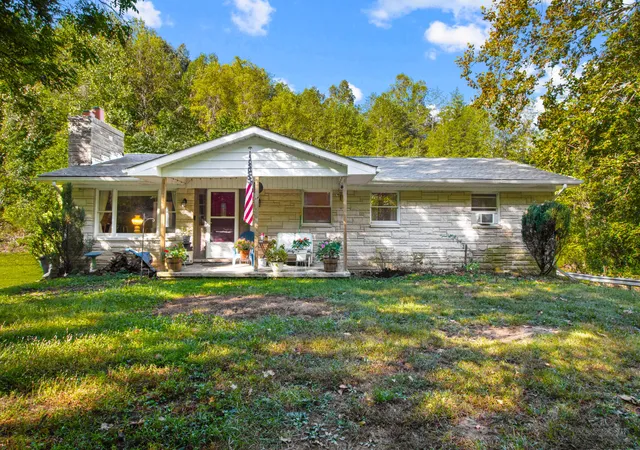 Single family home for sale at 10305 Kentucky 192, Somerset, KY 42501 | MLS# 26027103