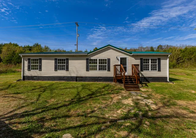 Photo 1 of Sale Pending at 305 Gills Branch Rd, Owenton, KY 40359 | MLS# 26026713 | Listing updated on 2026-10-19